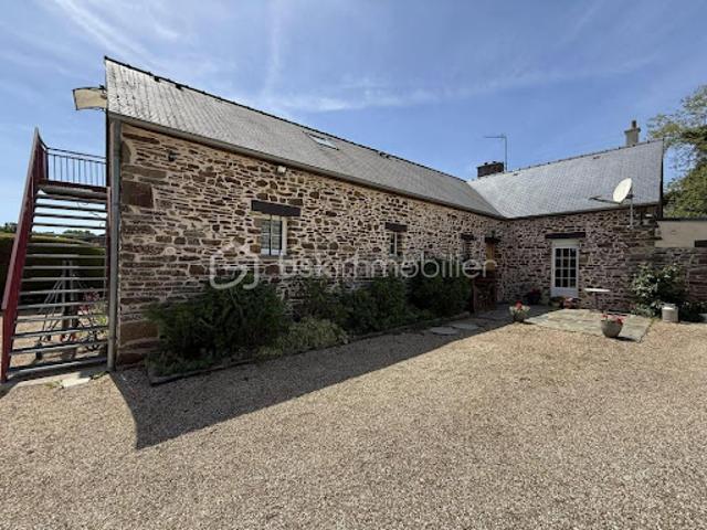 Vente Maison 5 pièces 122 m2 Bagnoles de l'Orne