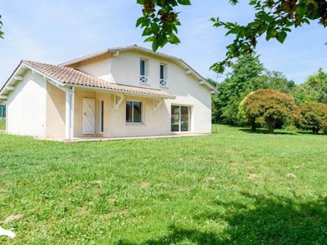 Vente Maison 5 pièces 122 m2 Bascons