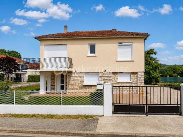 Vente Maison 5 pièces 122 m2 Cubjac Auvézère Val d'Ans