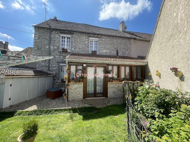 Vente Maison 5 pièces 122 m2 Guernes