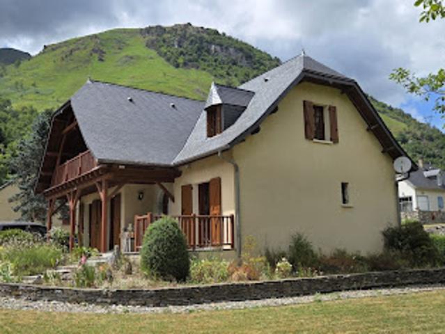 Vente Maison 5 pièces 122 m2 Laruns