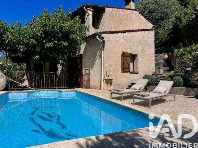 Vente Maison 5 pièces 122 m2 Peymeinade