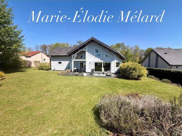 Vente Maison 5 pièces 122 m2 Réhon