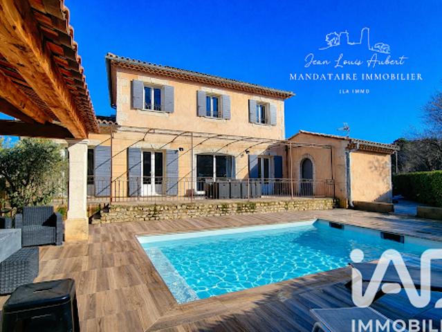 Vente Maison 5 pièces 122 m2 Saint Rémy de Provence
