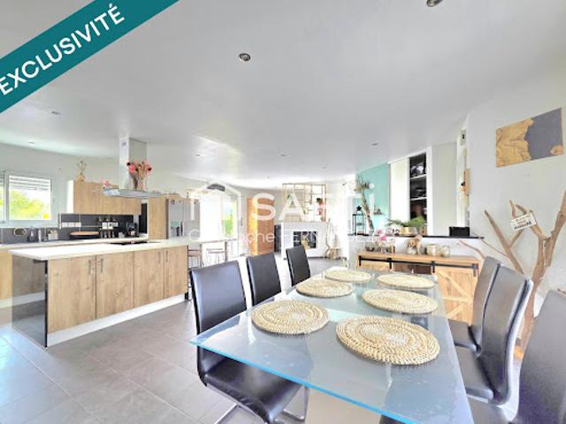 Vente Maison 5 pièces 123 m2 Cartelègue