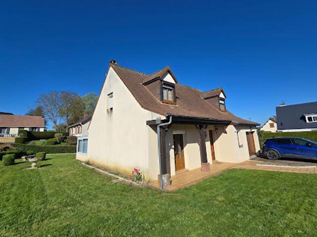 Vente Maison 5 pièces 123 m2 Foucarmont
