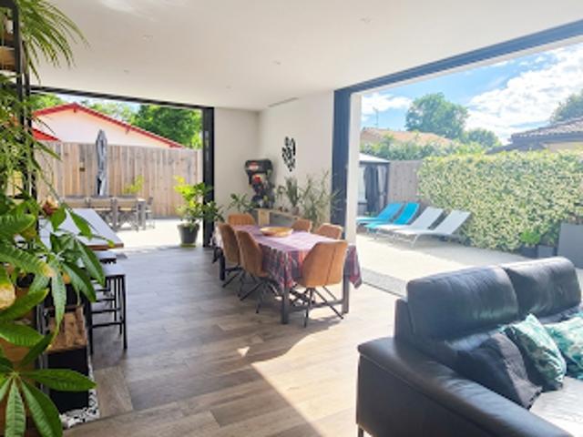 Vente Maison 5 pièces 123 m2 Gujan Mestras