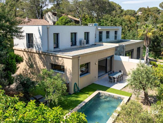 Vente Maison 5 pièces 123 m2 Saint raphael