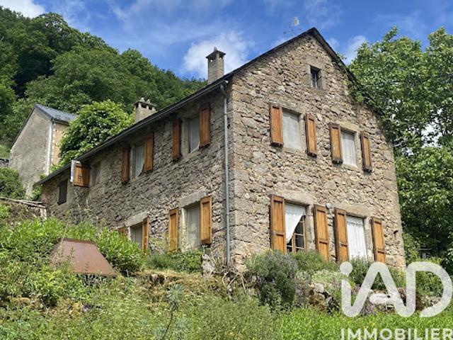 Vente Maison 5 pièces 123 m2 Saint Sauveur Camprieu