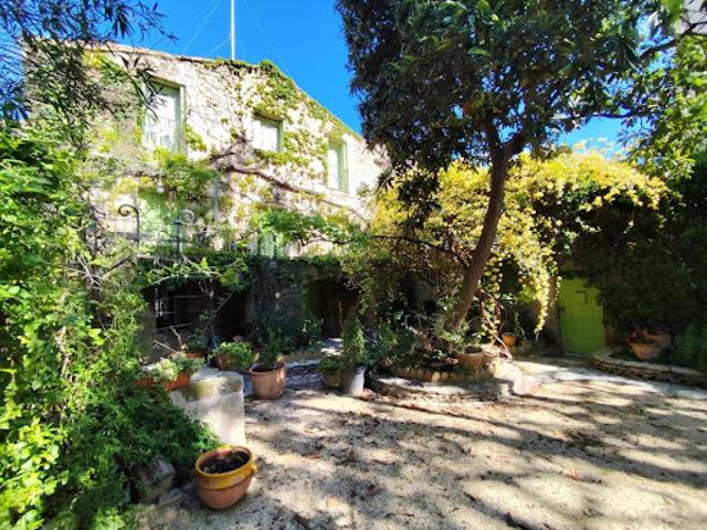 Vente Maison 5 pièces 134 m2 Pezenas