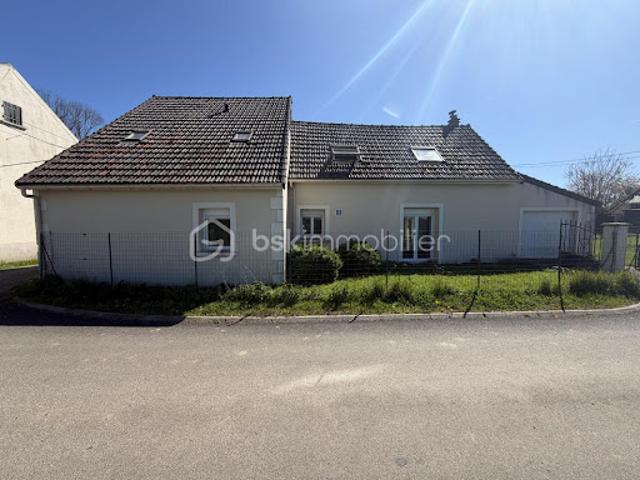 Vente Maison 5 pièces 134 m2 Pierre Levée