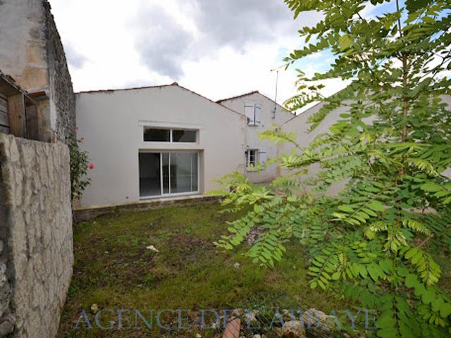 Vente Maison 5 pièces 134 m2 Pont l'abbe d'arnoult