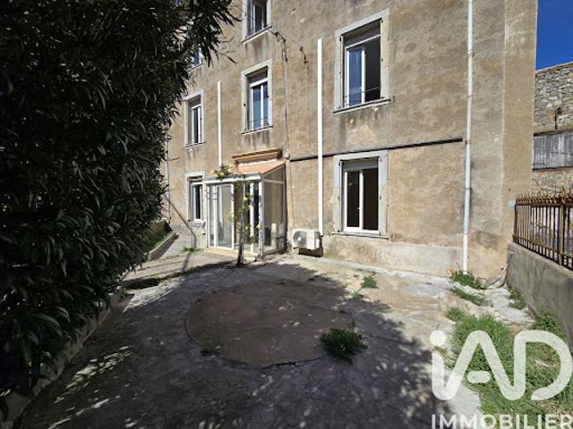 Vente Maison 5 pièces 134 m2 Saint Jean de Barrou