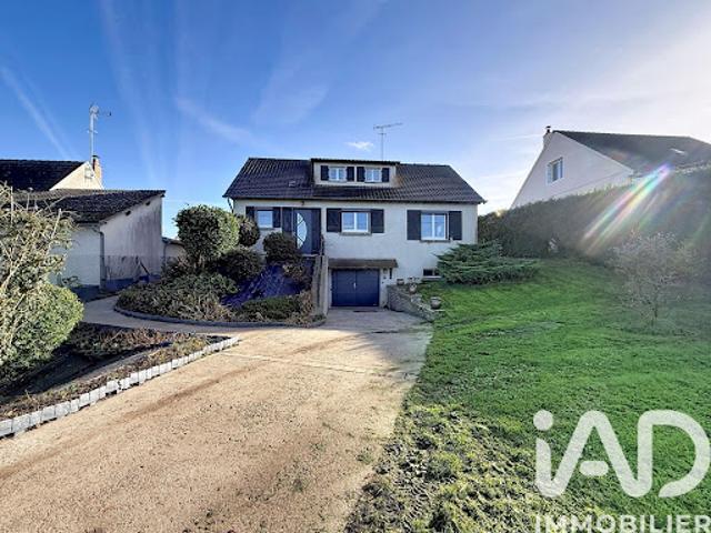 Vente Maison 5 pièces 135 m2 Nogent le Roi