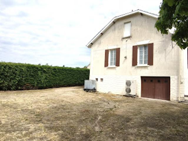 Vente Maison 5 pièces 135 m2 Bedenac