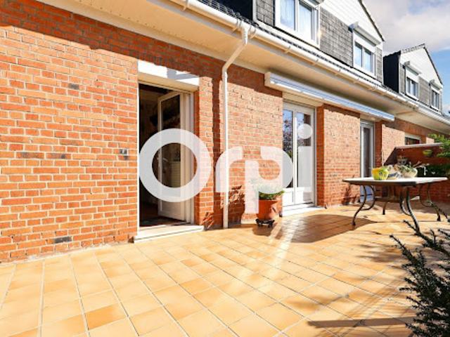 Vente Maison 5 pièces 135.85 m2 Cappelle la Grande