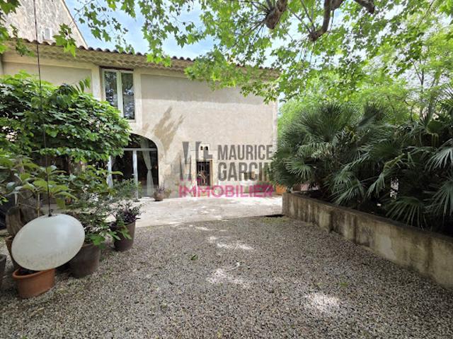 Vente Maison 5 pièces 135 m2 Caumont sur Durance