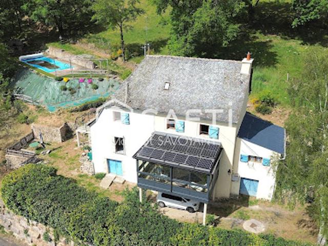 Vente Maison 5 pièces 135 m2 Entraygues sur Truyère