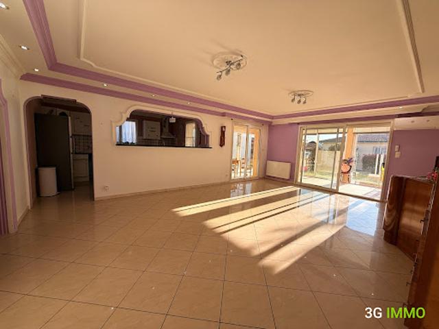 Vente Maison 5 pièces 135 m2 La Tour du Crieu