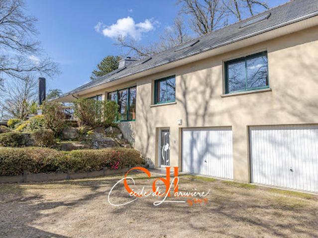 Vente Maison 5 pièces 135 m2 Landivisiau