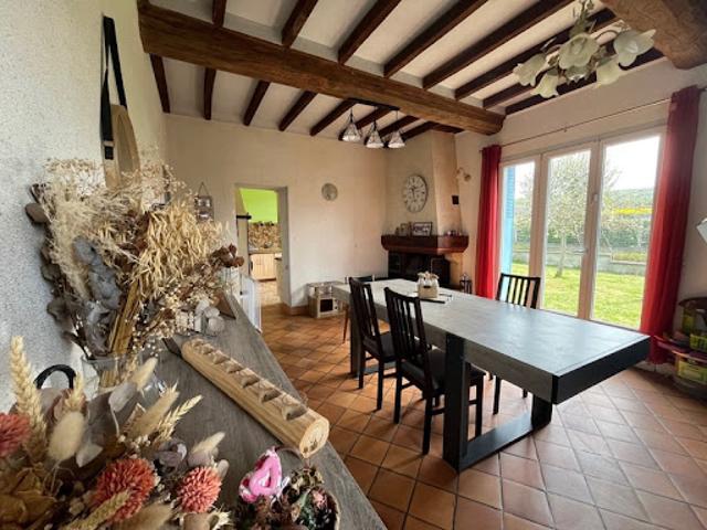 Vente Maison 5 pièces 135 m2 Les Monts d'Aunay