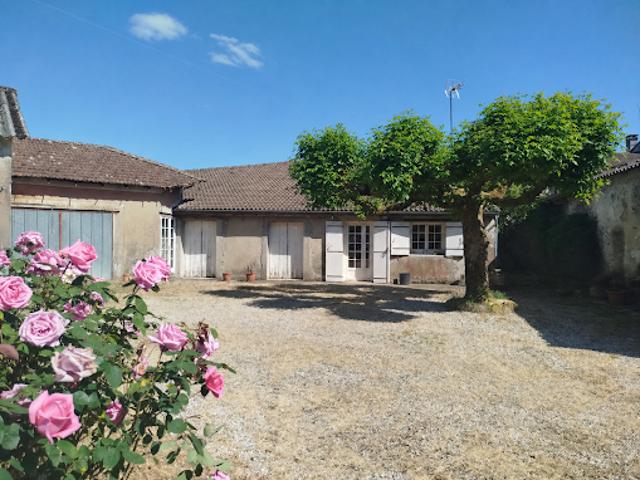 Vente Maison 5 pièces 135.8 m2 Soussac