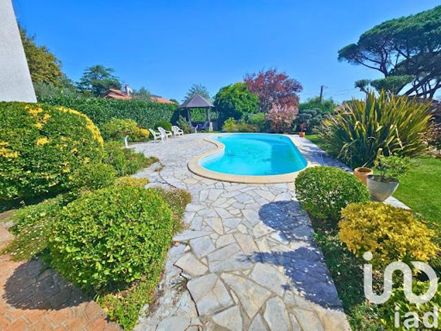 Vente Maison 5 pièces 136 m2 Gujan Mestras