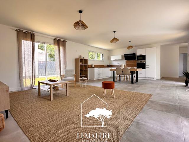 Vente Maison 5 pièces 136 m2 Les Mathes