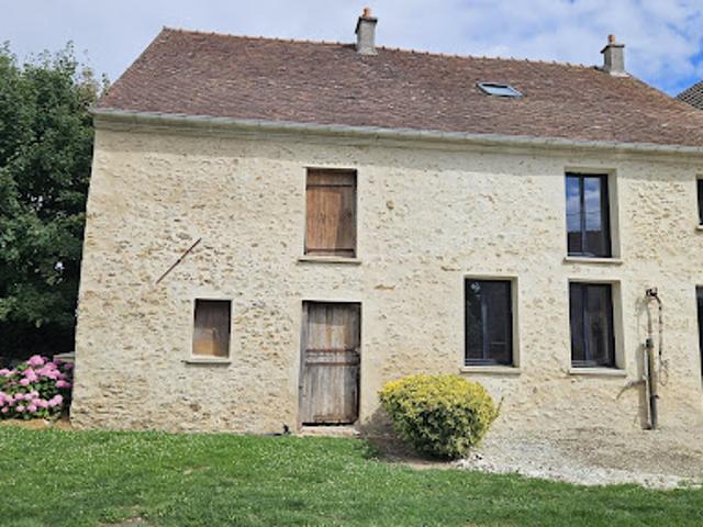 Vente Maison 5 pièces 136 m2 Saint Cyr sur Morin