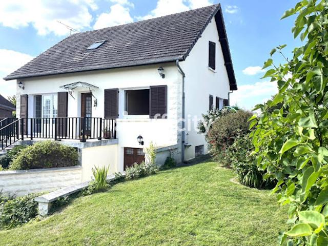 Vente Maison 5 pièces 136 m2 Sainte genevieve