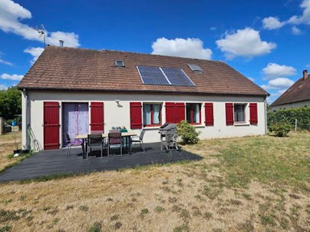 Vente Maison 5 pièces 136 m2 Selles Saint Denis