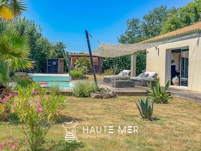 Vente Maison 5 pièces 136 m2 Talmont Saint Hilaire