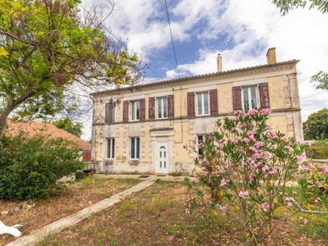 Vente Maison 5 pièces 136 m2 Tonnay Charente