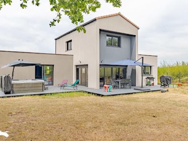 Vente Maison 5 pièces 136 m2 Tresses