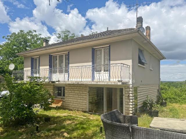 Vente Maison 5 pièces 136 m2 Vallereuil