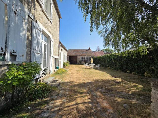 Vente Maison 5 pièces 136.85 m2 Sainville