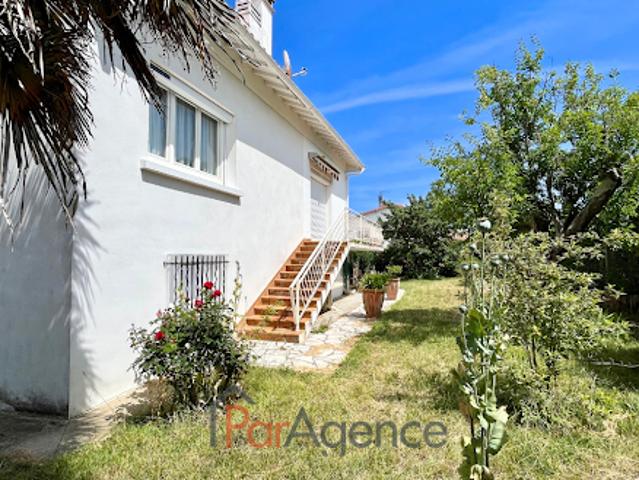 Vente Maison 5 pièces 137 m2 Meschers sur Gironde
