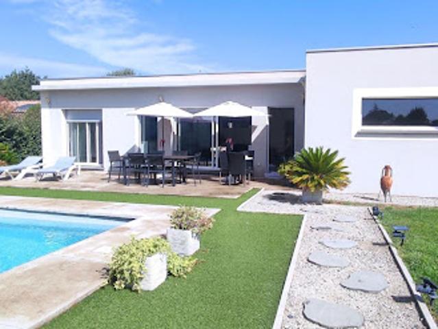 Vente Maison 5 pièces 137 m2 Avignon