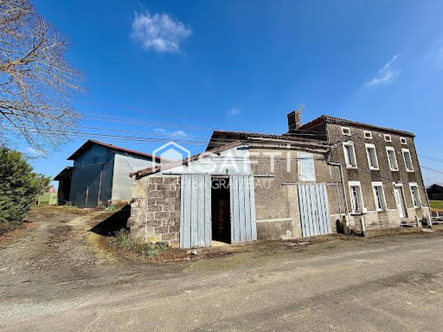 Vente Maison 5 pièces 137 m2 Courlay