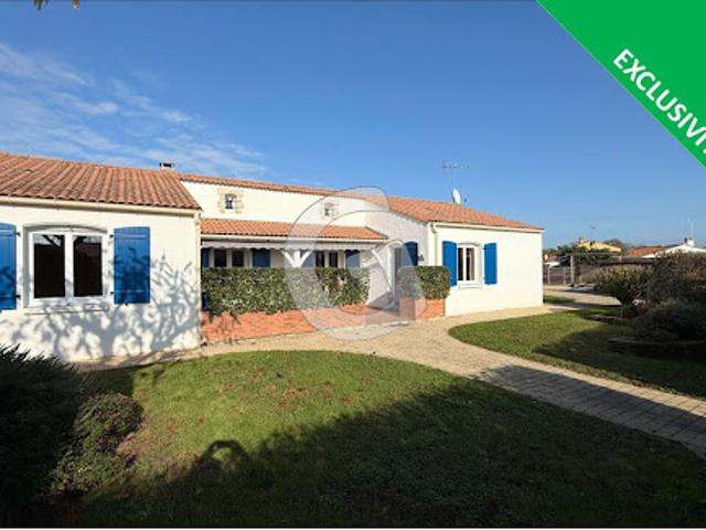 Vente Maison 5 pièces 137 m2 Longeville sur Mer