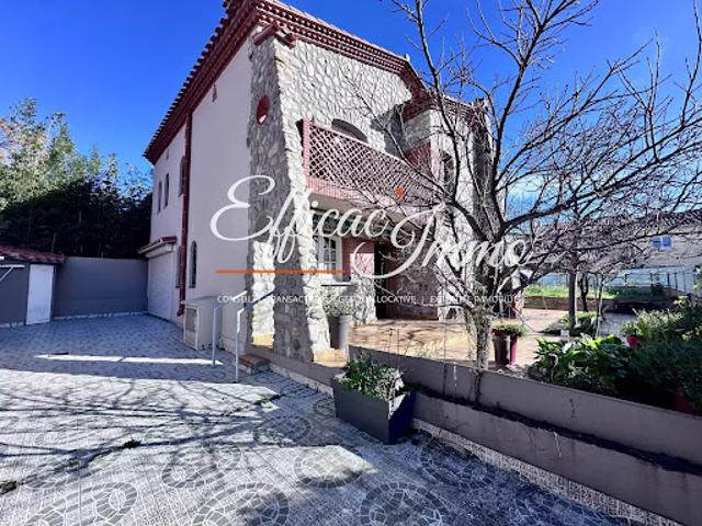 Vente Maison 5 pièces 137.94 m2 Perpignan