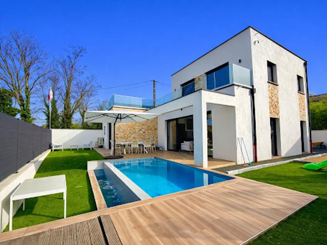 Vente Maison 5 pièces 138 m2 Neuville sur Saône