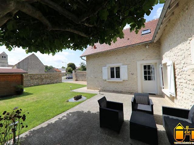 Vente Maison 5 pièces 138 m2 Angerville
