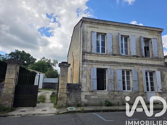 Vente Maison 5 pièces 138 m2 Vertheuil