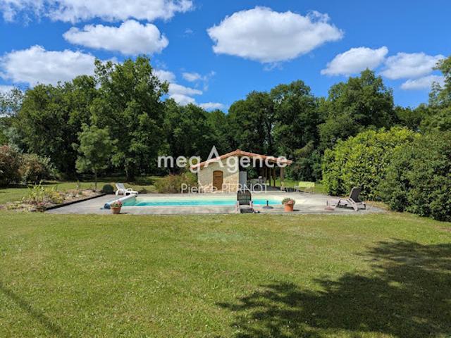 Vente Maison 5 pièces 138 m2 Villeneuve sur Vère