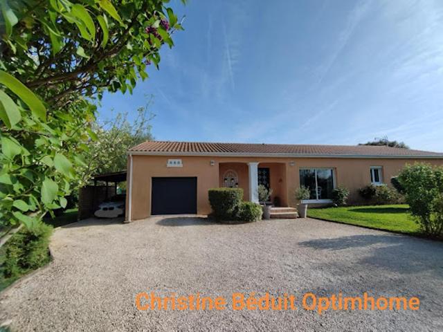 Vente Maison 5 pièces 139 m2 Marillac le Franc