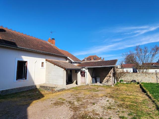 Vente Maison 5 pièces 139 m2 Montceau les Mines