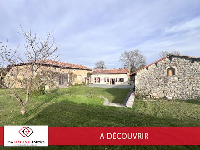 Vente Maison 5 pièces 139 m2 Riberac