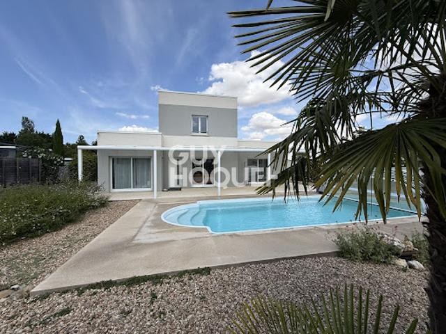 Vente Maison 5 pièces 139 m2 Saint Doulchard