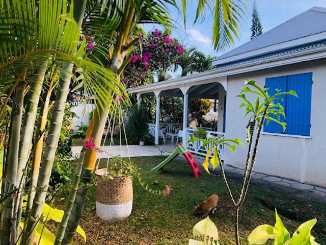Vente Maison 5 pièces 130 m2 Baie mahault